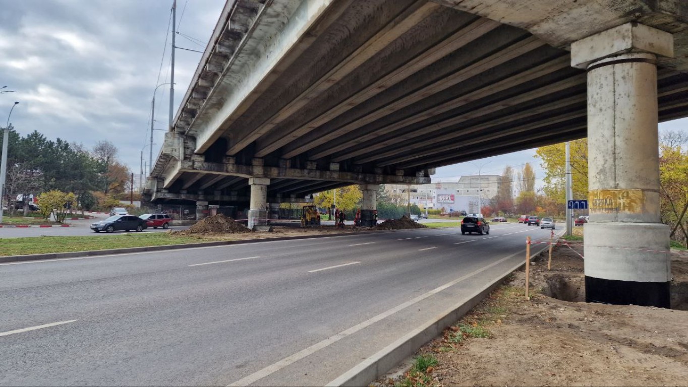 Reparația podului din str. Mihai Viteazul